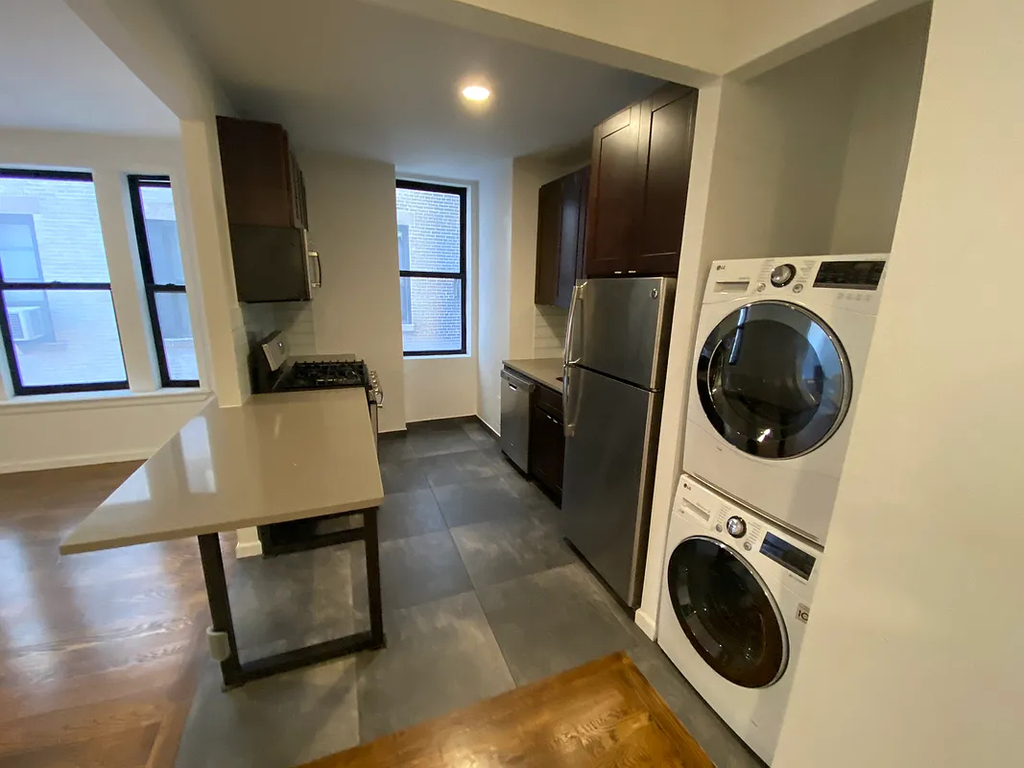 600 West 142nd Street - Photo 12