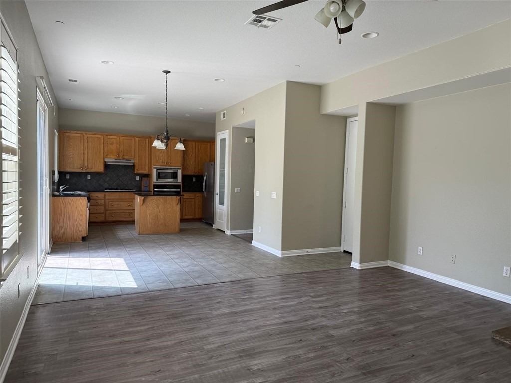 1742 Edmon Way - Photo 1