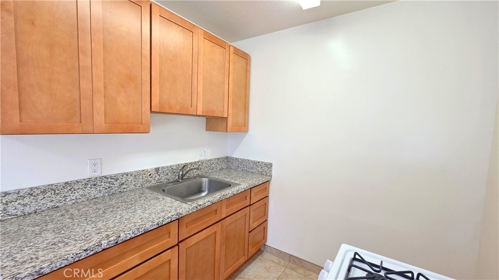 2334 E Santa Fe Avenue - Photo 16