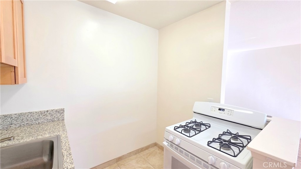 2334 E Santa Fe Avenue - Photo 17