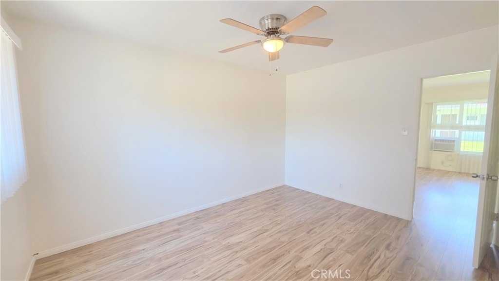 2334 E Santa Fe Avenue - Photo 10