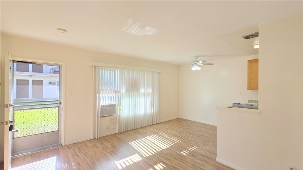 2334 E Santa Fe Avenue - Photo 19