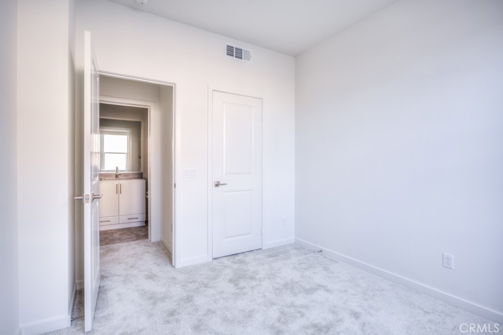15812 Caterpillar Dr - Photo 19