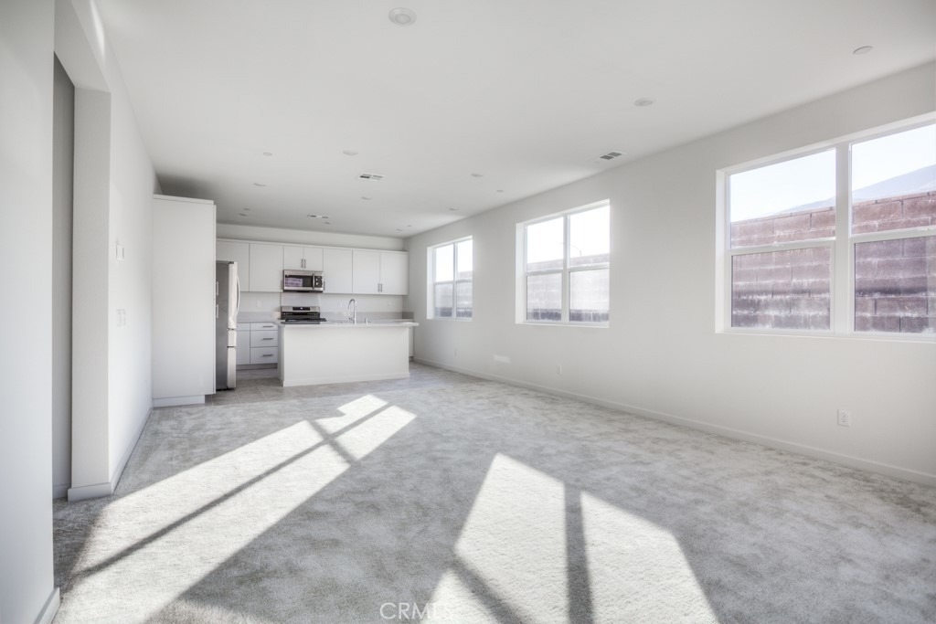 15812 Caterpillar Dr - Photo 7
