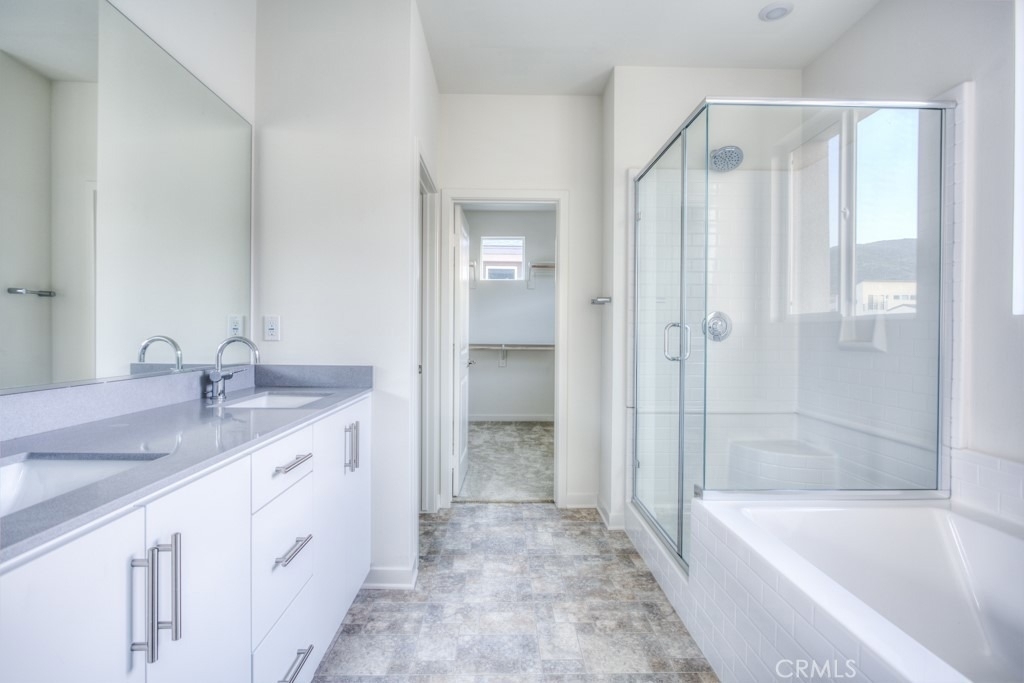 15812 Caterpillar Dr - Photo 31