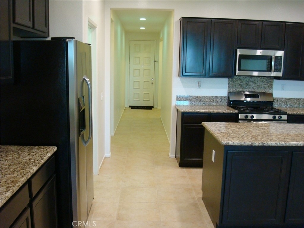 38539 Divot Drive - Photo 2
