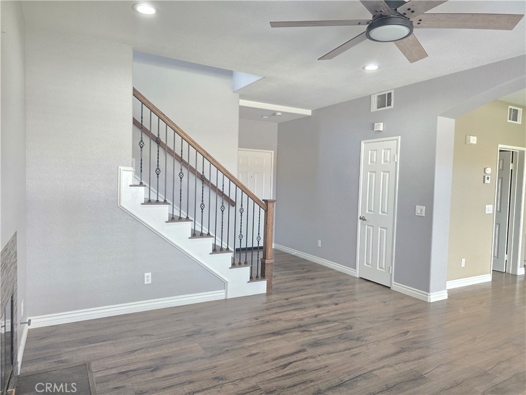 43160 Volterra Street - Photo 3