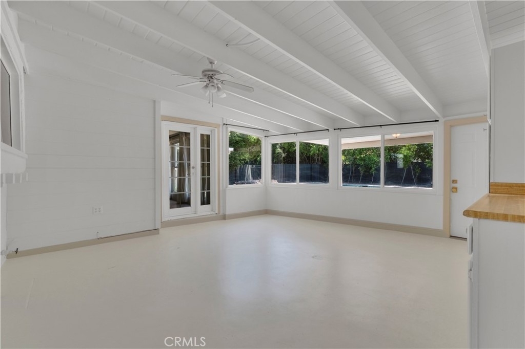 11944 Hesby Street - Photo 35