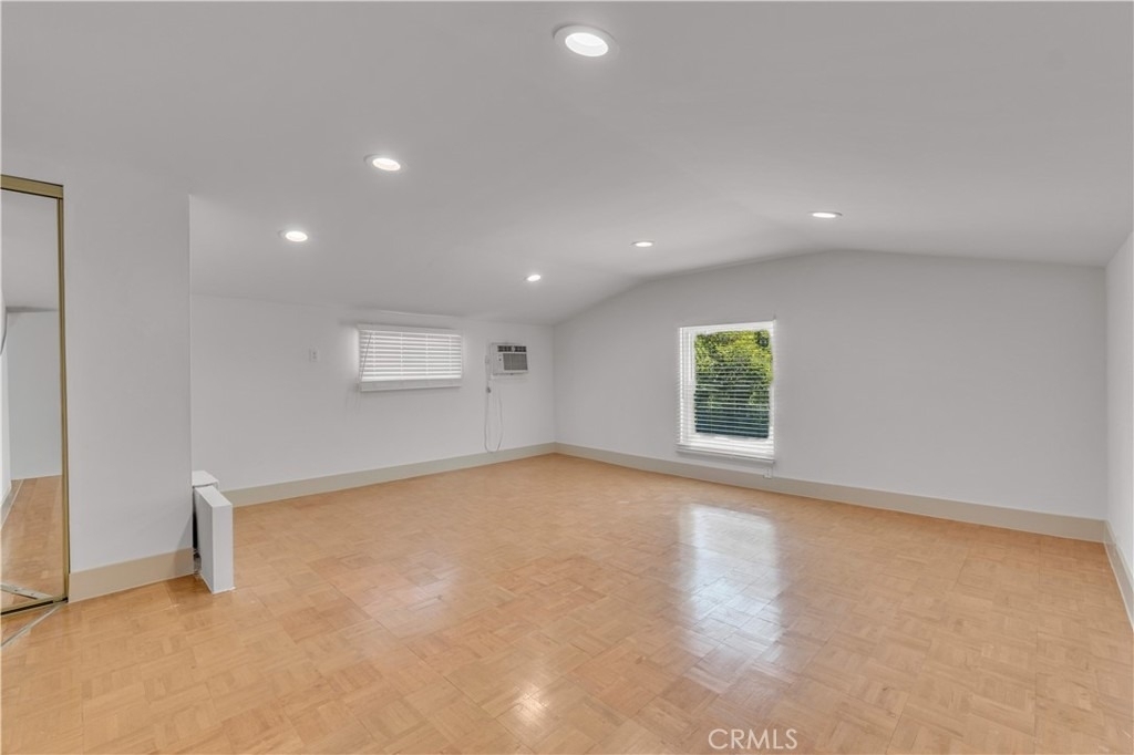11944 Hesby Street - Photo 40
