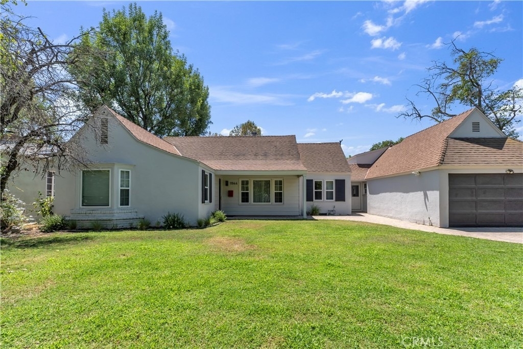 11944 Hesby Street - Photo 48