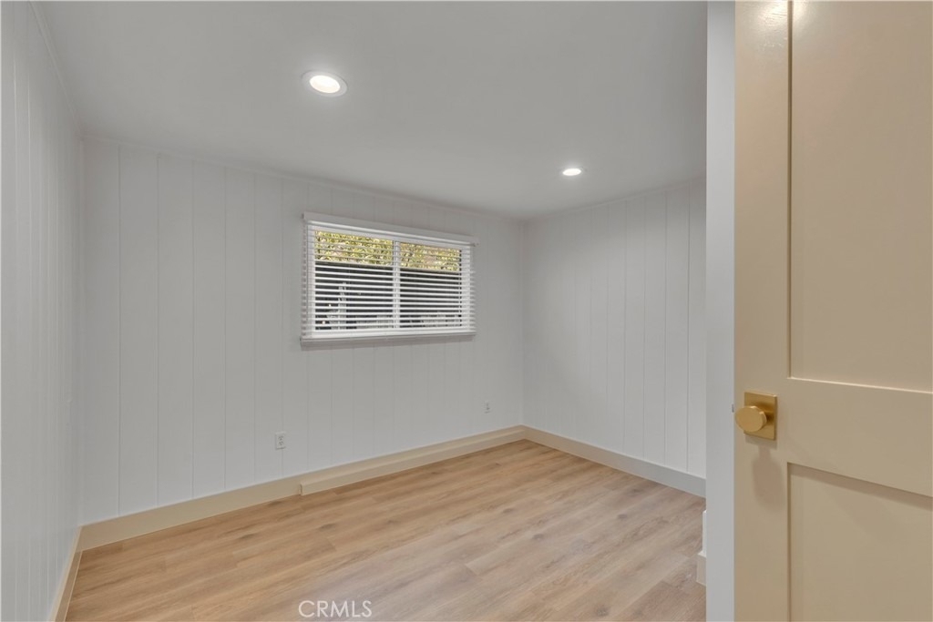 11944 Hesby Street - Photo 31