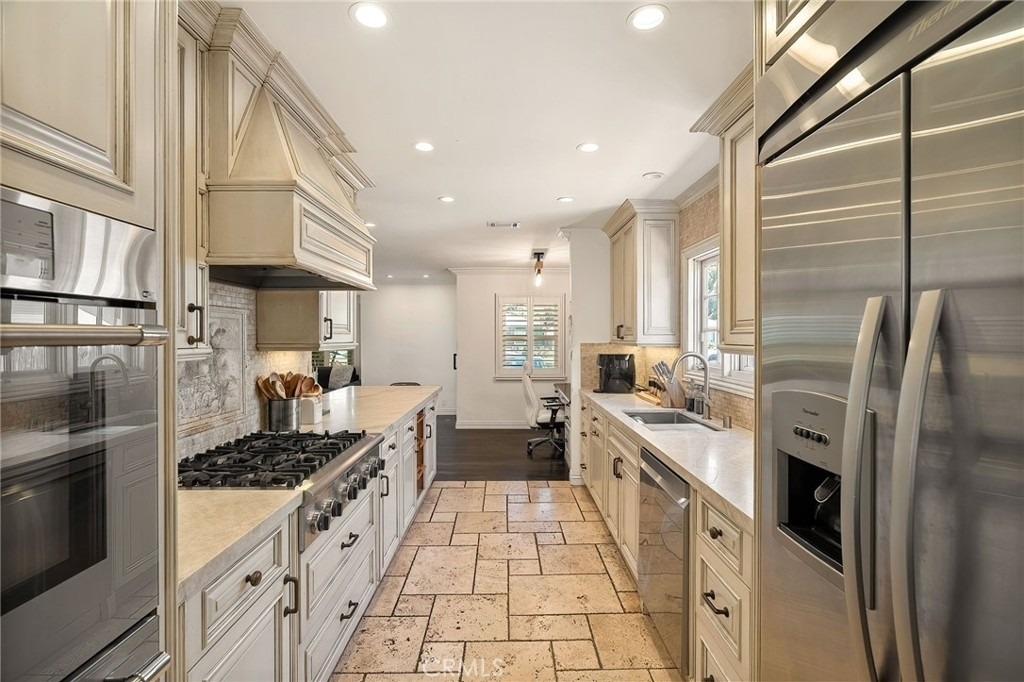 5330 Natick - Photo 15