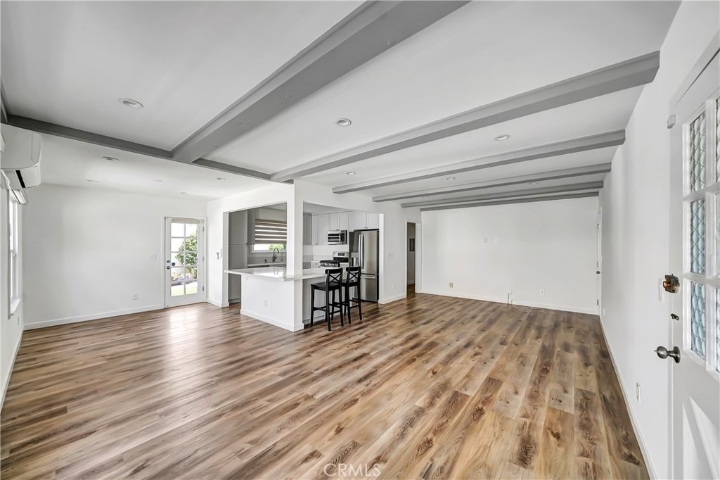 5840 Coldwater Canyon Ave - Photo 4