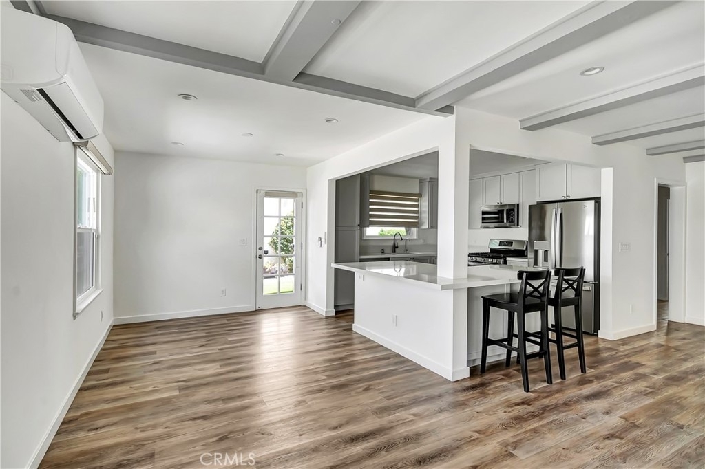5840 Coldwater Canyon Ave - Photo 6