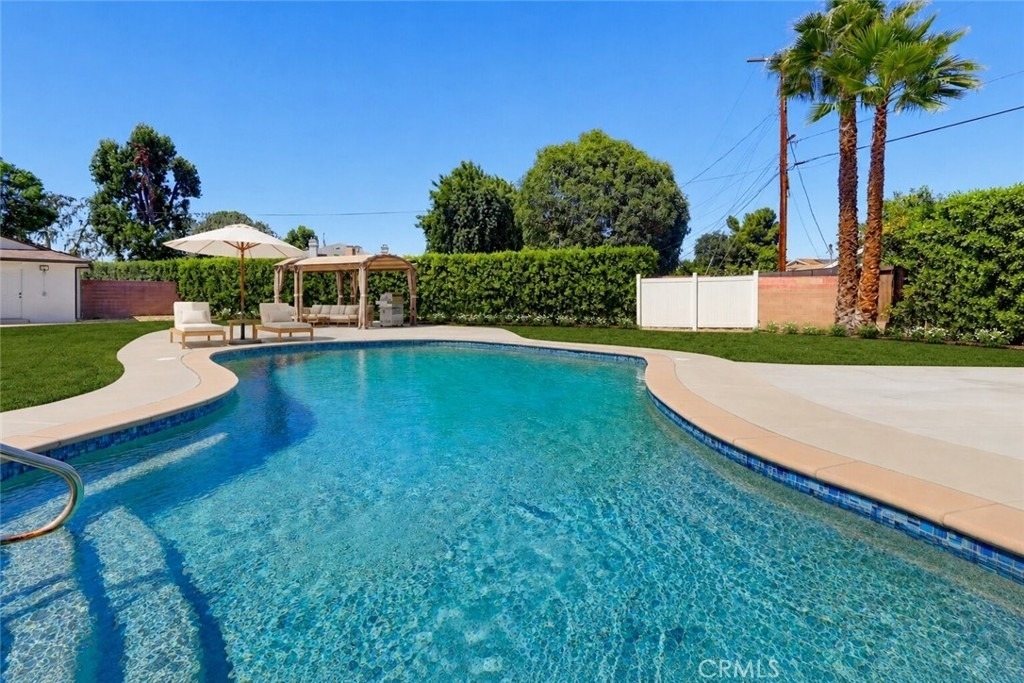 8738 Paso Robles - Photo 15