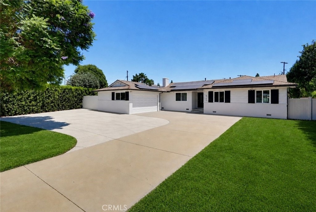 8740 Paso Robles - Photo 1