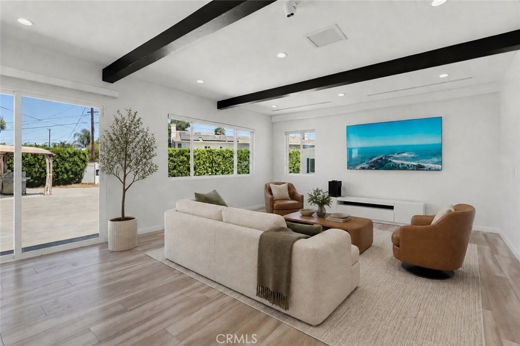 8740 Paso Robles - Photo 7