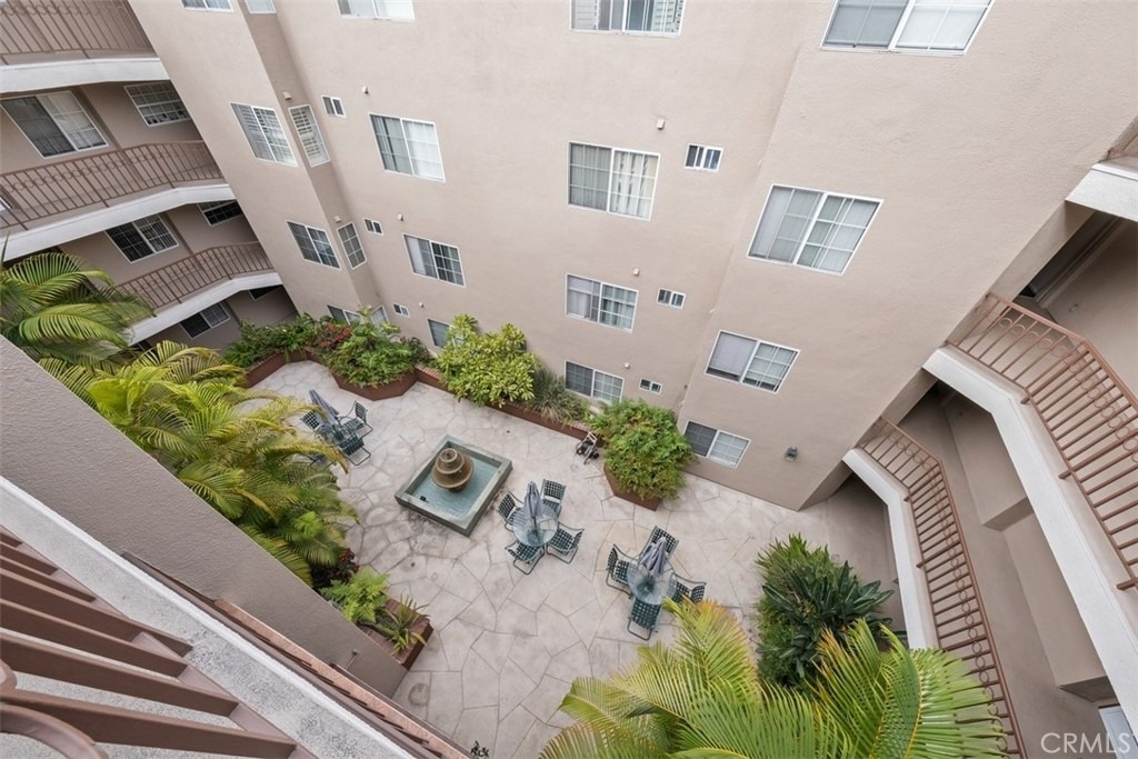 801 Pine Avenue - Photo 13