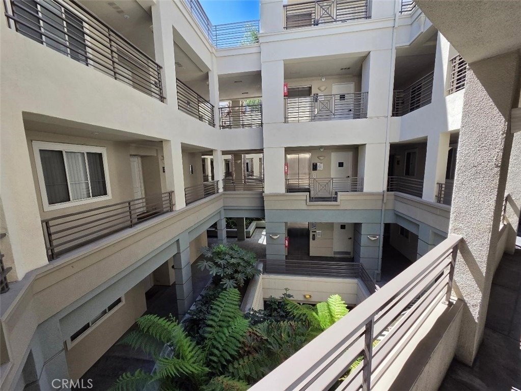 2253 Martin - Photo 27