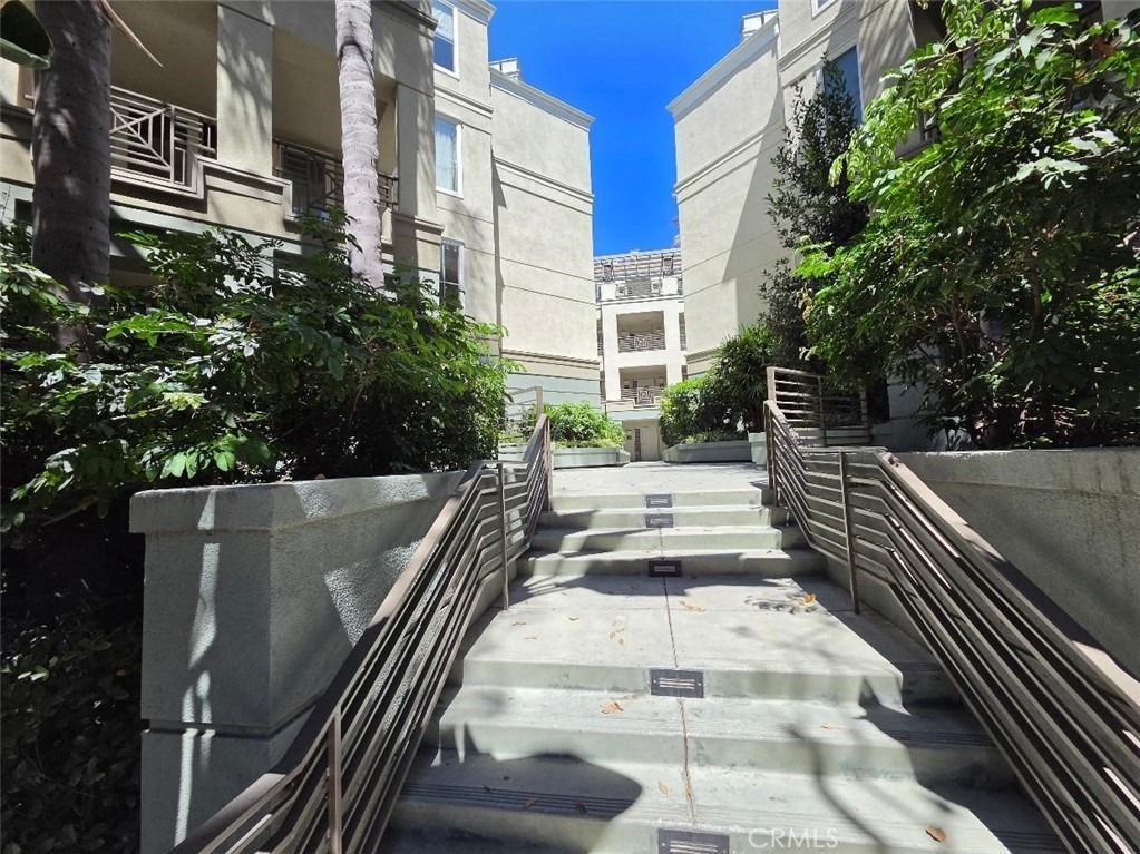 2253 Martin - Photo 22