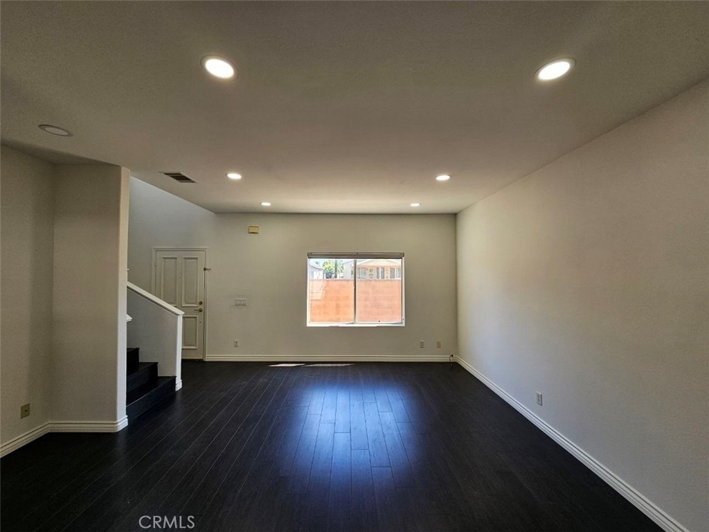 22027 Hawaiian Avenue - Photo 5