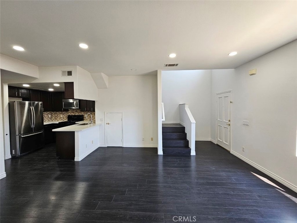 22027 Hawaiian Avenue - Photo 4