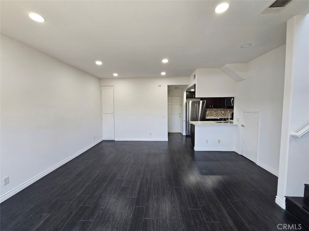 22027 Hawaiian Avenue - Photo 6