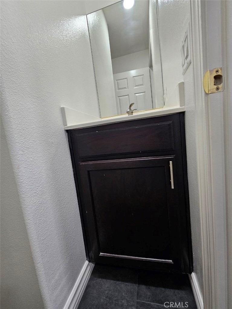 22027 Hawaiian Avenue - Photo 7