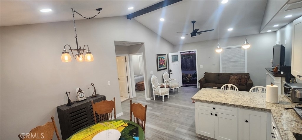 2534 Callender - Photo 6