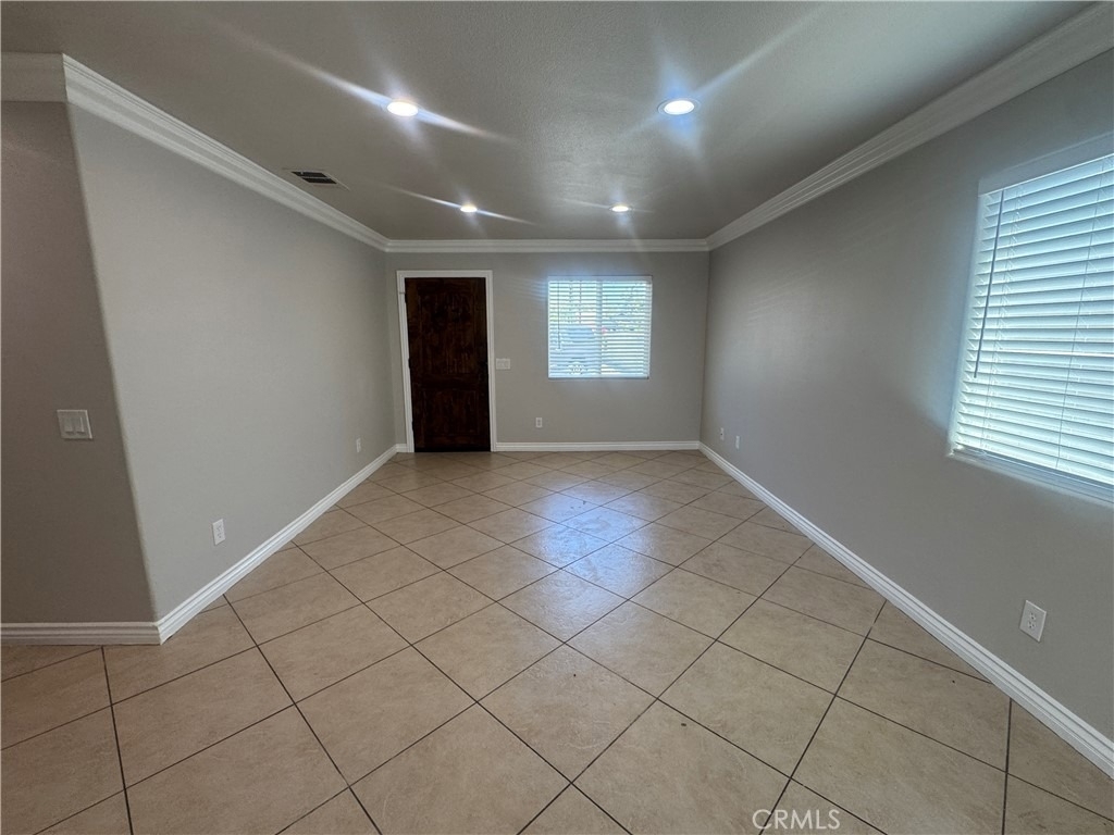 603 N Soldano Avenue - Photo 5