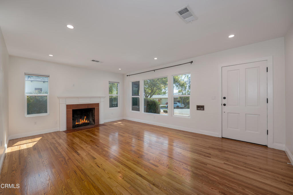 2065 Casa Grande - Photo 2