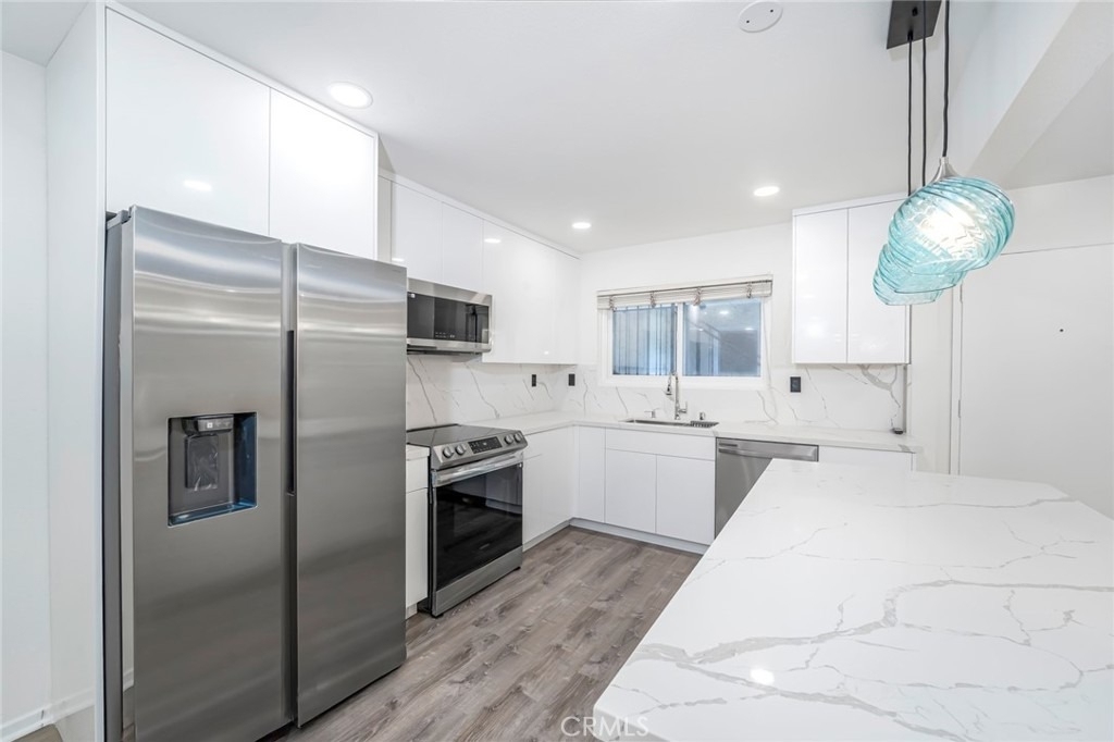 3309 Via Carrizo - Photo 2