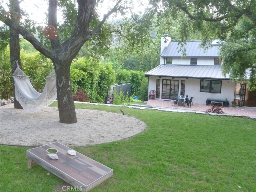 1094 Acanto Place - Photo 28