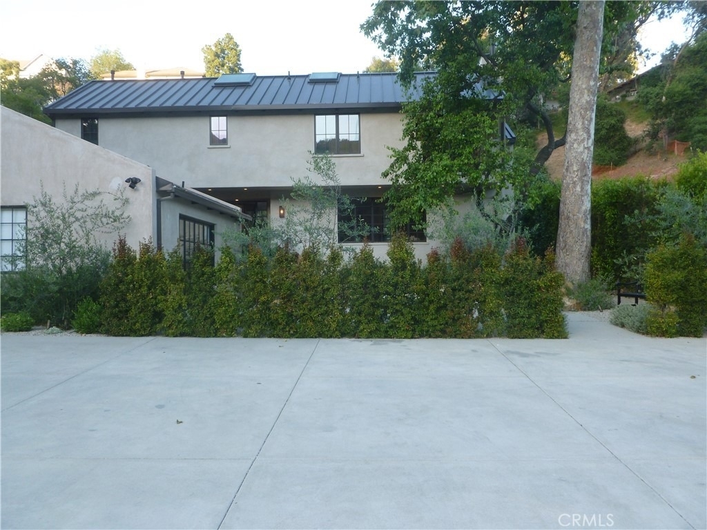 1094 Acanto Place - Photo 3