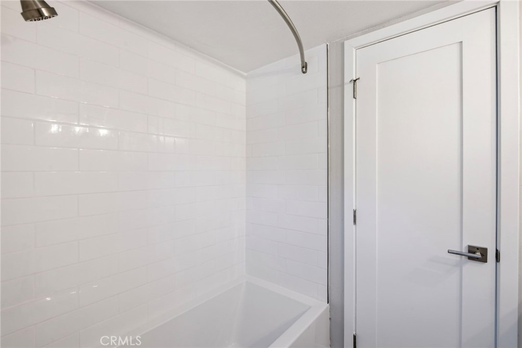 2607 Solana - Photo 21