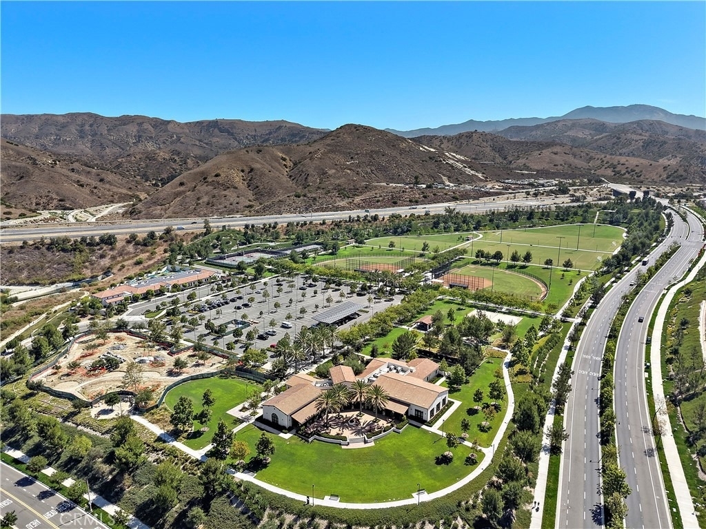 114 Outwest - Photo 25