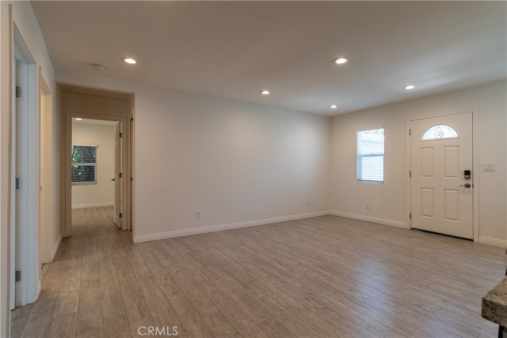 1736 Eudora - Photo 3