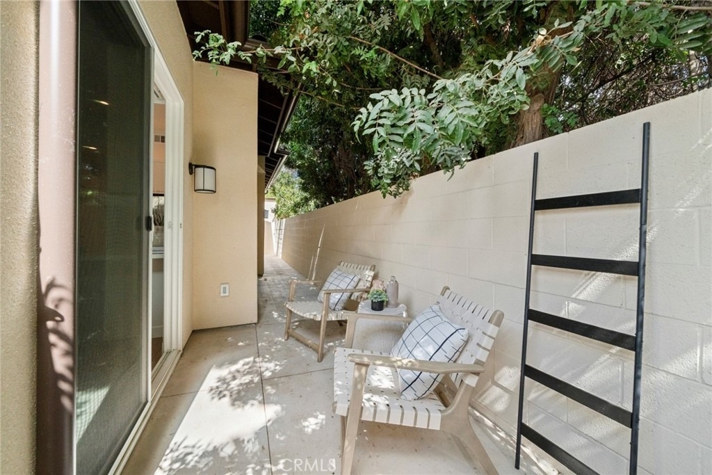 376 Hamilton St - Photo 12