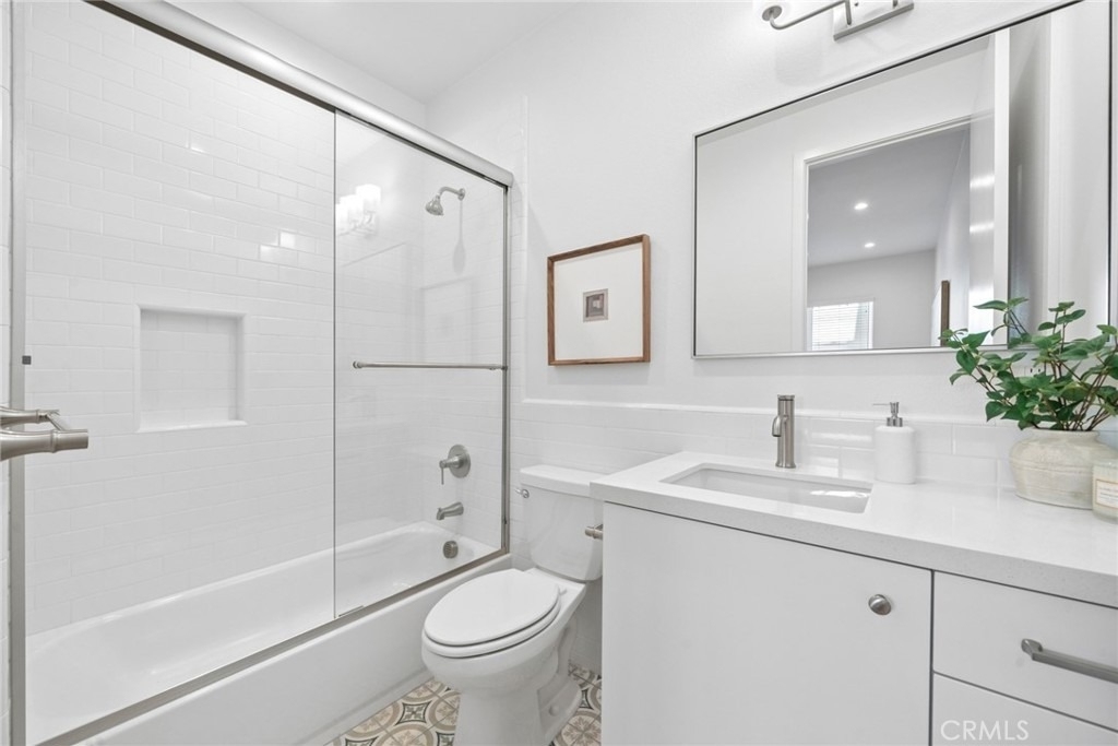 376 Hamilton St - Photo 11