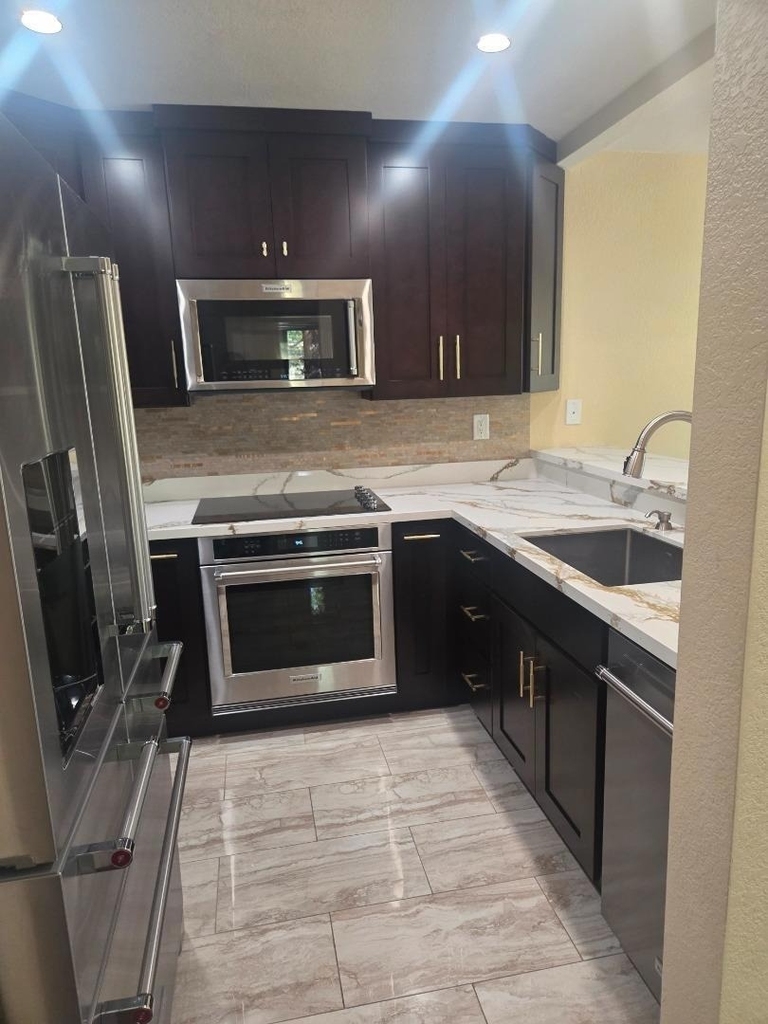 5440 Makati Circle - Photo 6