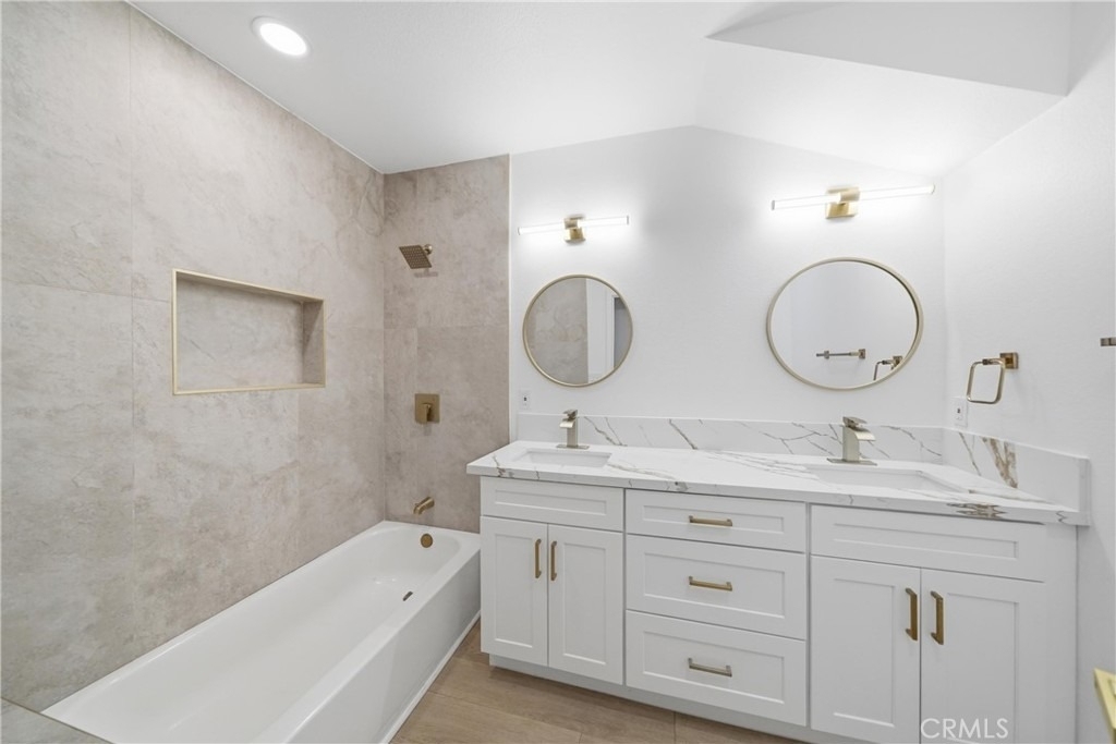 514 N Oakdale - Photo 13