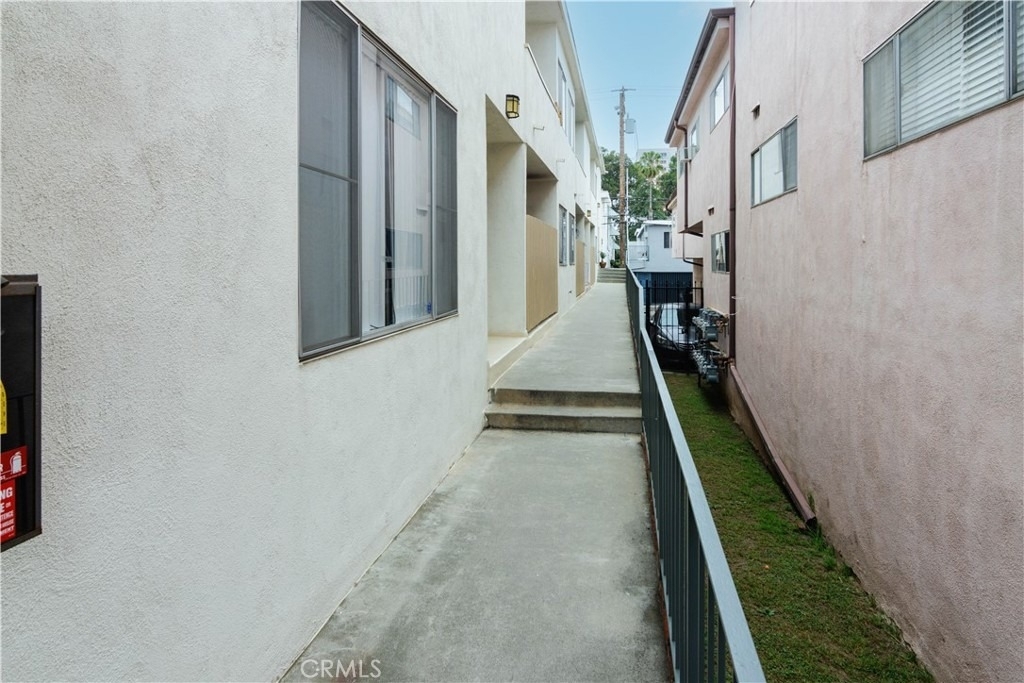 1122 9th Street - Photo 23