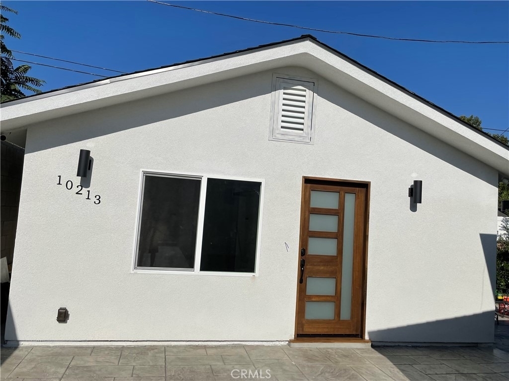 10213 Quill Avenue - Photo 0