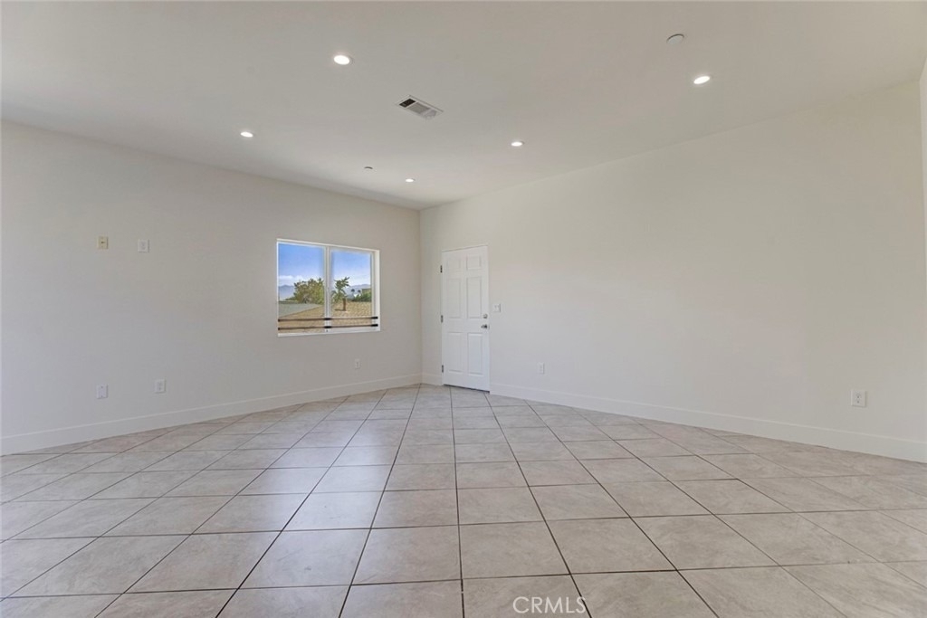 6821 Agnes Ave. - Photo 2