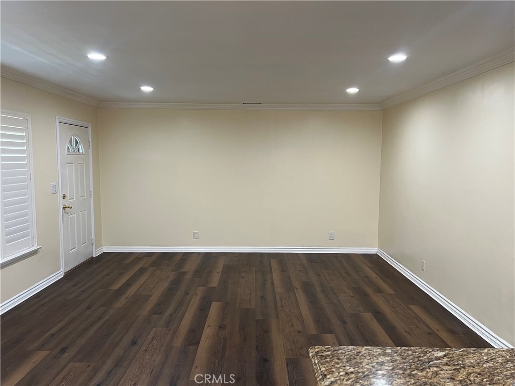 9219 Danbridge - Photo 3