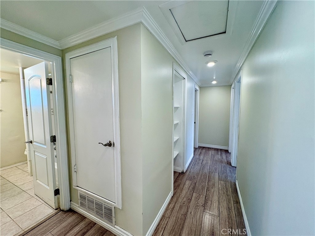 975 N Grammont Avenue - Photo 7