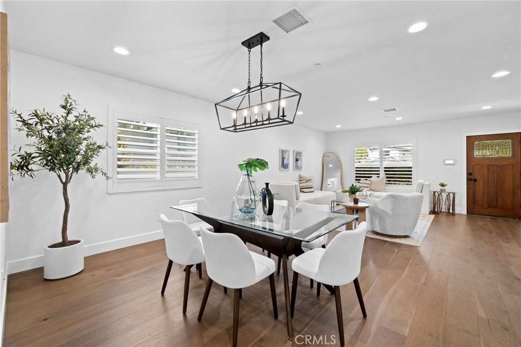 827 N Lamer - Photo 9