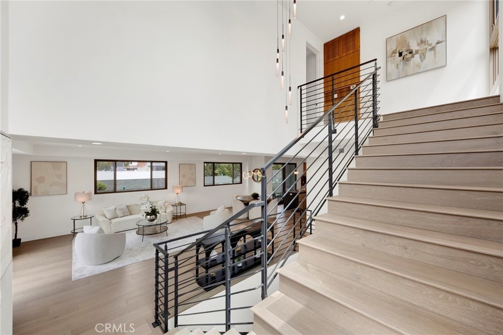 941 E California Boulevard - Photo 19