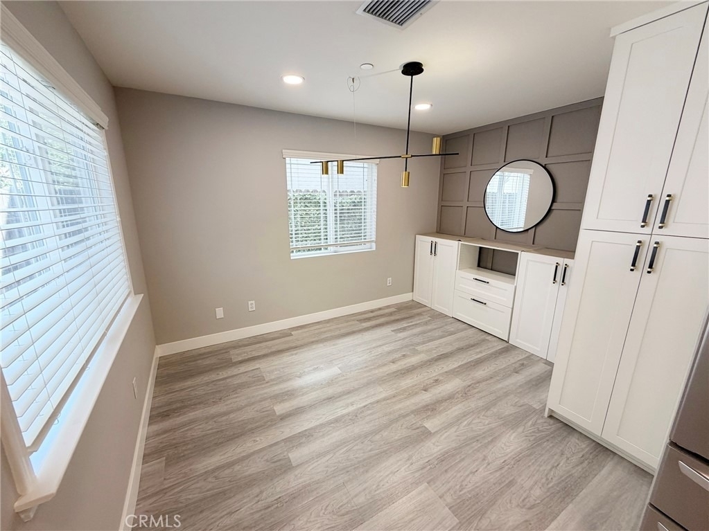 1124 S Mayflower - Photo 6