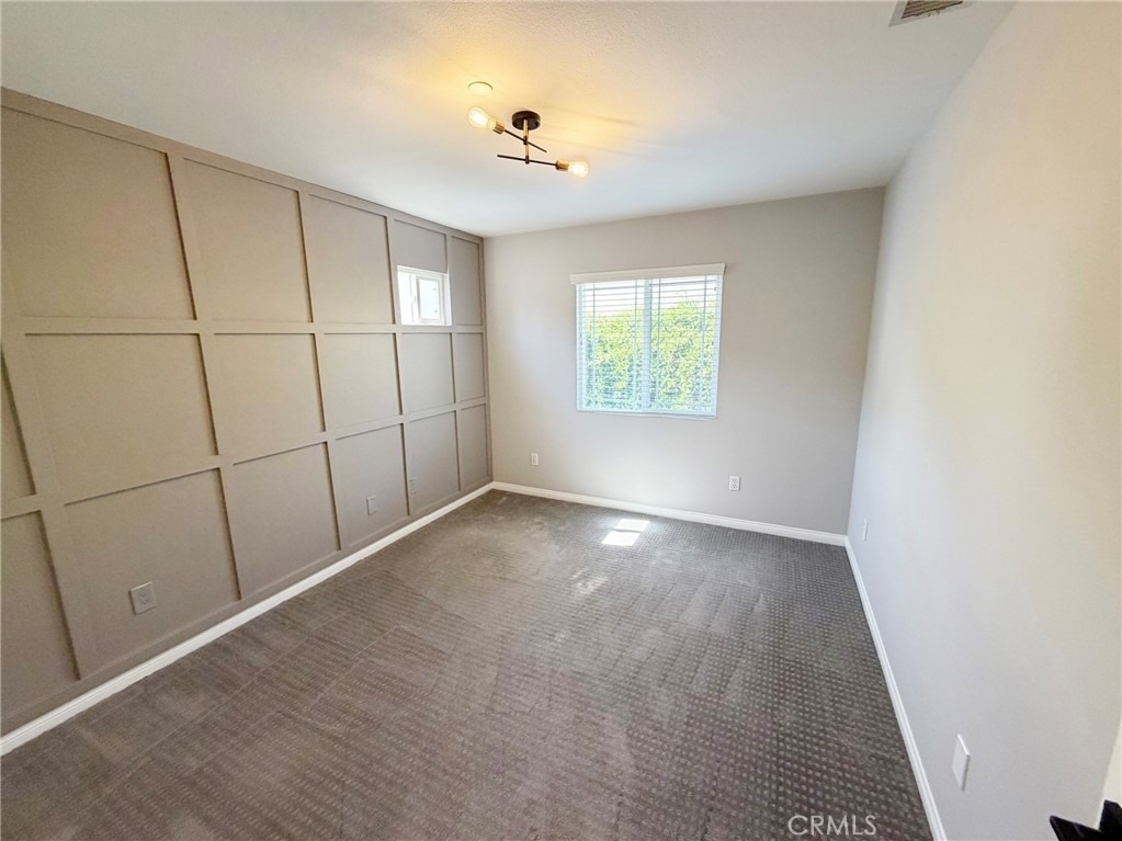 1124 S Mayflower - Photo 13
